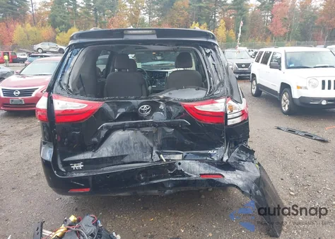 2017 Toyota Sienna Xle 8 Passenger из США, поврежденный, VIN 5TDYZ3DC5HS862427